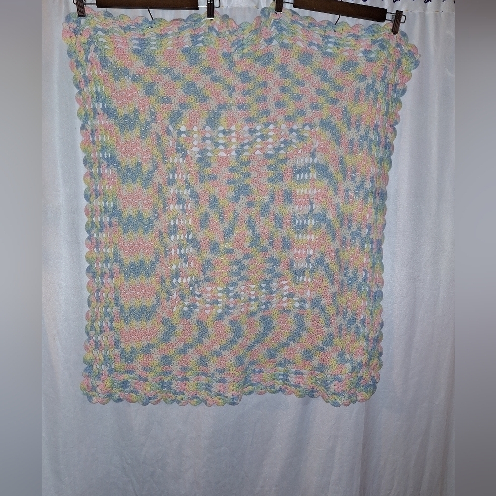 Crochet baby blanket